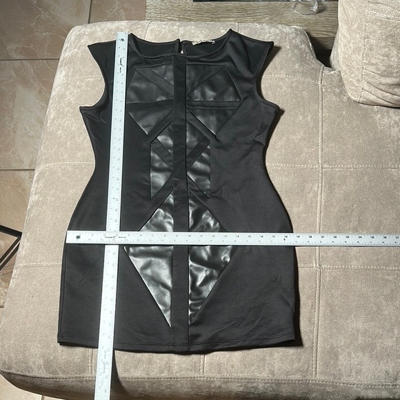 Arden B Black Bodycon Mini Dress for Cocktail - Picture 7 of 7